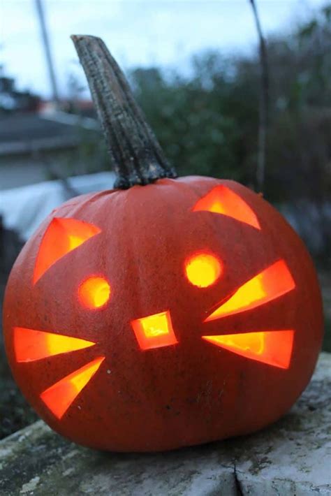 27 Unbelievably Clever Pumpkin Carving Ideas For Halloween Unique