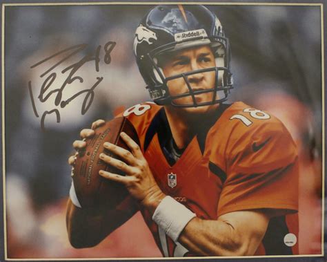 Peyton Manning Autographed Denver Broncos 8×10 Framed Photo Steiner