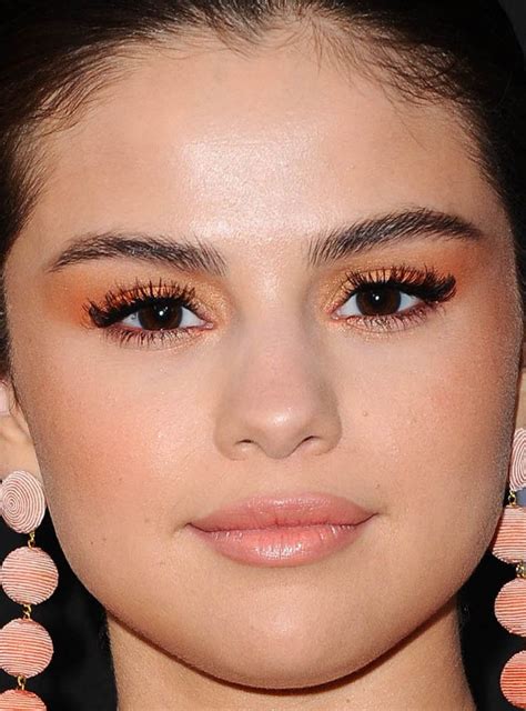 Selena Gomez Close Up Makeup