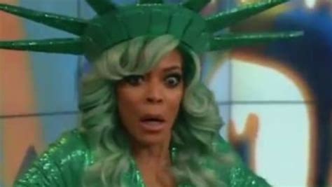Wendy Williams Faints On Live Tv Dressed As Statue Of Liberty During
