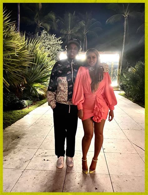 Beyoncé Stuns In Hot Pink Dress During Date Night In Miami With Jay Z