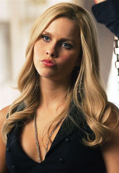 Pilot Season Claire Holt Joins Vampire Diaries Spin Off The Originals