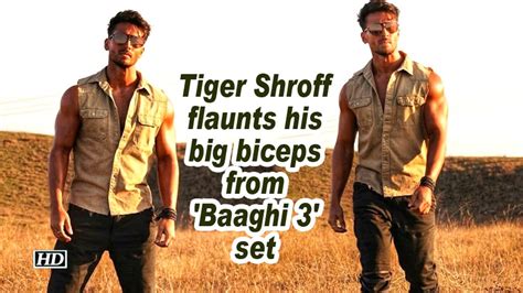 Tiger Shroff Flaunts His Big Biceps From Baaghi Set Video Dailymotion