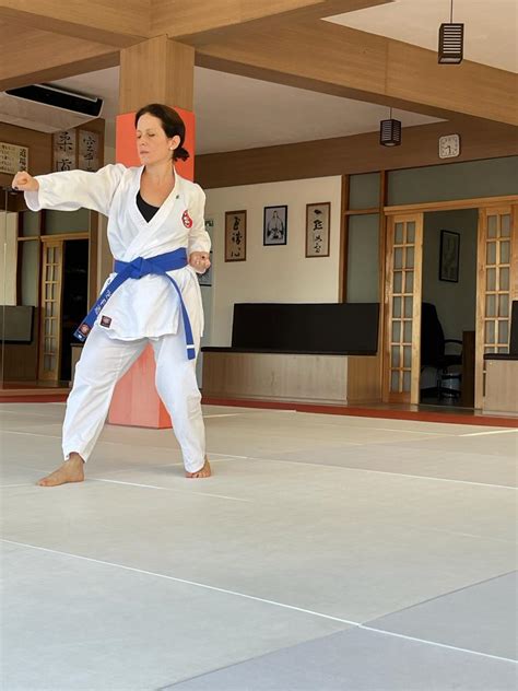 Aulas De Karate Dō Turma Feminina Cotia São Paulo
