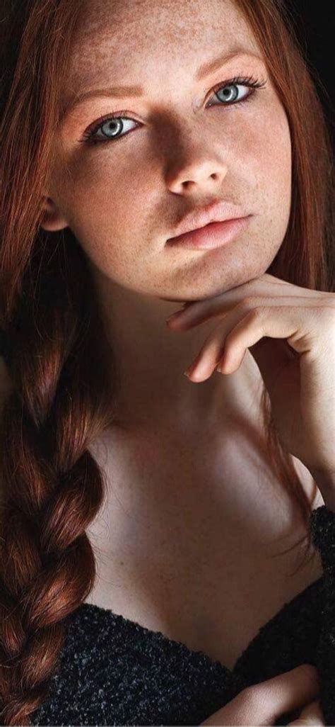 ~redнaιred Lιĸe мe~ Most Beautiful Eyes Freckles Girl Beautiful Redhead