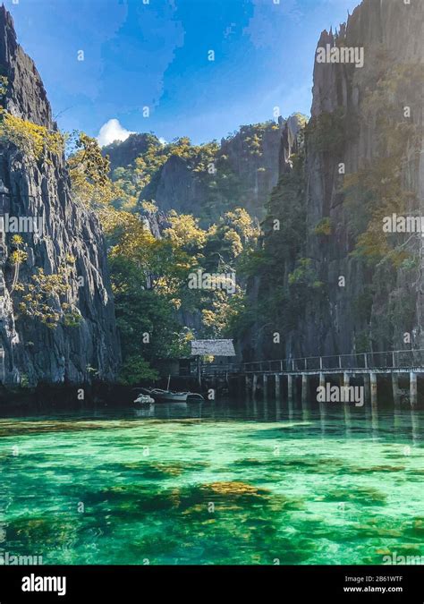 Twin Lagoon In Coron Island Palawan Philippines Stock Photo Alamy
