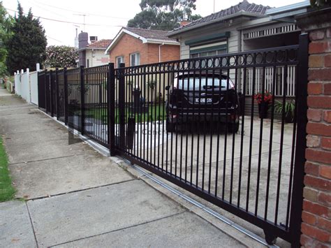 Sliding Gates Melbourne - Electric Sliding Driveway Gate
