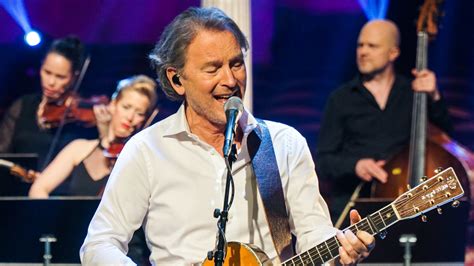 #thomas johansson #tomas ledin #abba #agnetha fältskog #the way old friends do #thomas was abba's tourmanager #and sweden 1980. Tomas Ledin i Nästan unplugged: "Ska berätta för världen ...