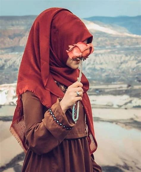 Pin By Dania Alhabash On Photography Arab Girls Hijab Muslim Women