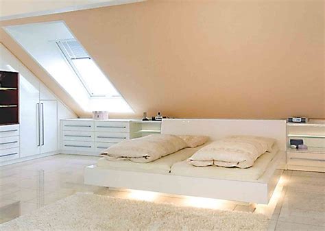 Sehr kleine dachboden schlafzimmer ideen dachboden ideen. Die besten 25+ Schlafzimmer dachschräge Ideen auf ...