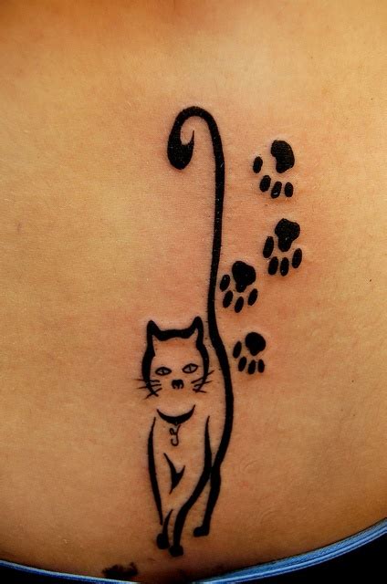 10 Awesome Tribal Cat Tattoos