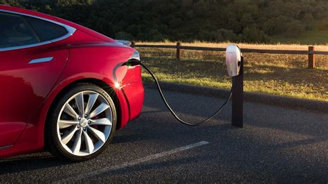 Everything You Need To Know About Charging A Tesla