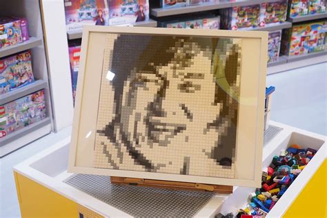 Brickfinder Mosaic Art Creator Takes The Lego Mosaic Maker Out Of The