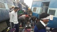 印度火車出軌120死 乘客熟睡來不及逃生｜東森新聞