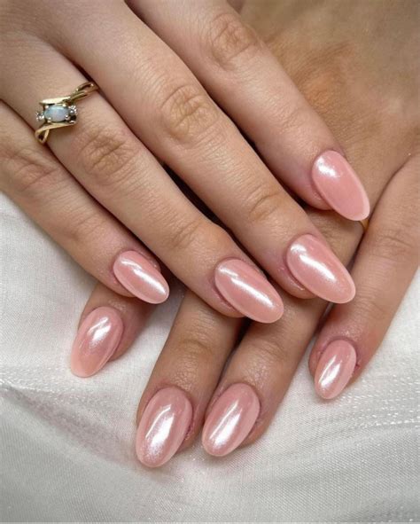 25 Beautiful Neutral Nails To Welcome 2023 Matte Pink Oval Nails