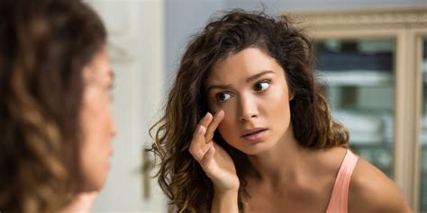 Facial Swelling 12 Causes And Treatments For A Puffy Face