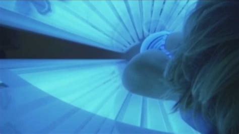 Advocates Push For Indoor Tanning Ban For Minors