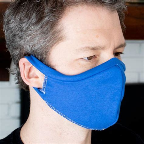 Click here to download a pattern pdf. Elastic Free T-shirt Face Mask | Sewing Pattern Download ...