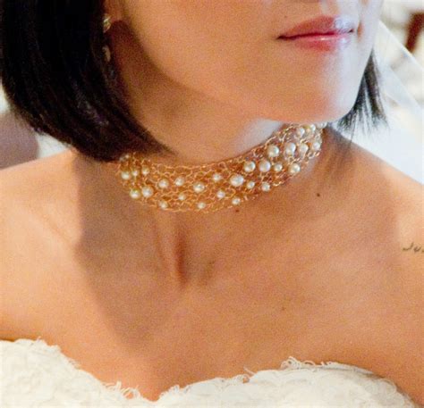 Wedding Bridal Necklace Beautiful Gold Choker Delicate Lace Knit