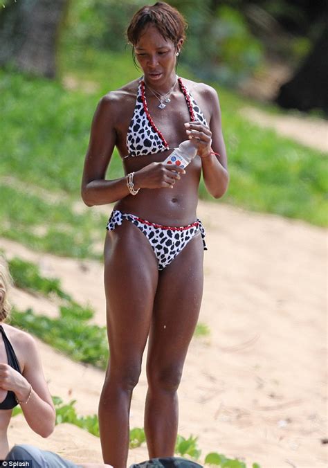 Naomi Campbell Appears To Be Defying Ageing Process As She Shows Off