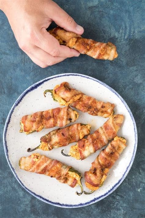 Poppers Au Jalapeño Enrobés De Bacon Recette Folie Au Piment Recettes