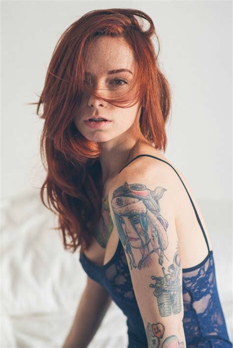 Рыжая девушка и татуировки история стили и их значение