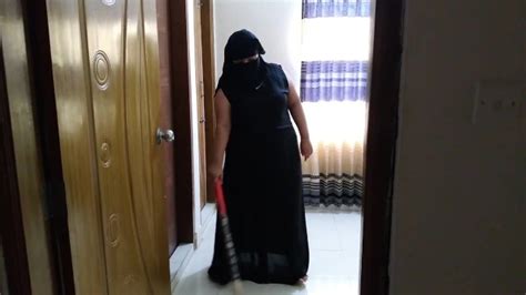 Indian Maid Ki Jabardast Chudai Malik Ke Beta Tamil Maid Fucked By The Owner While Sweeping