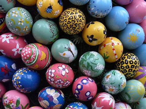 Beautiful And Unique Hand Painted Easter Eggs Easter Egg