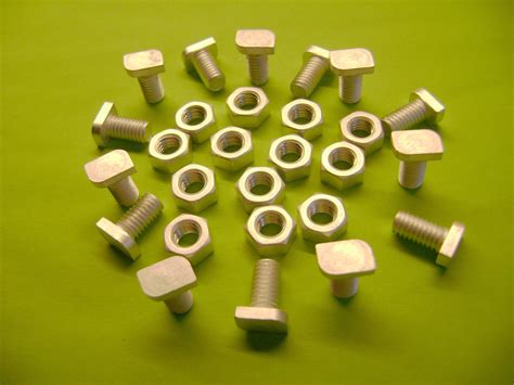 30 Aluminium Greenhouse Cropped Head 11mm Bolts And Nuts See Also W Z