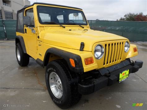 Solar Yellow 2000 Jeep Wrangler Sport 4x4 Exterior Photo 57472324