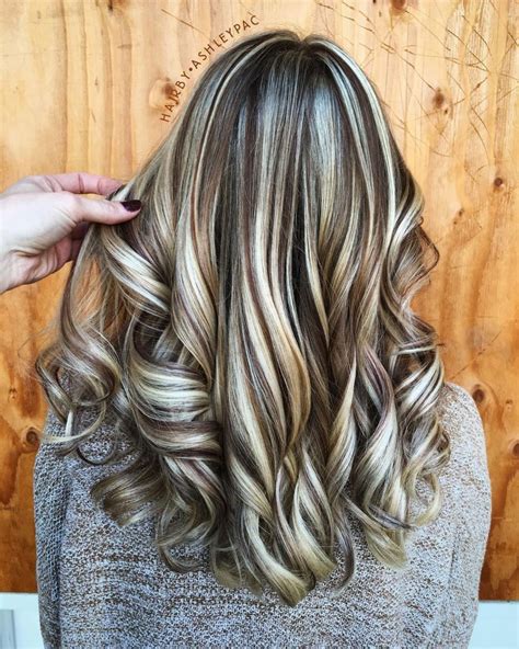 Brown waves + soft blonde highlights. 50 Ideas for Light Brown Hair with Highlights and ...
