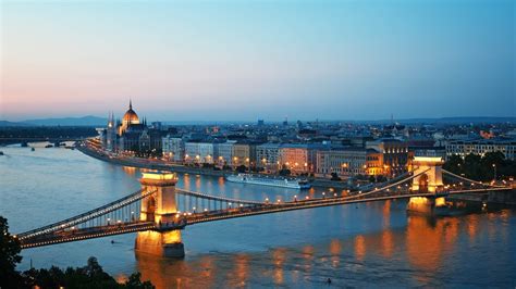 Budapest - Let's Go Tours