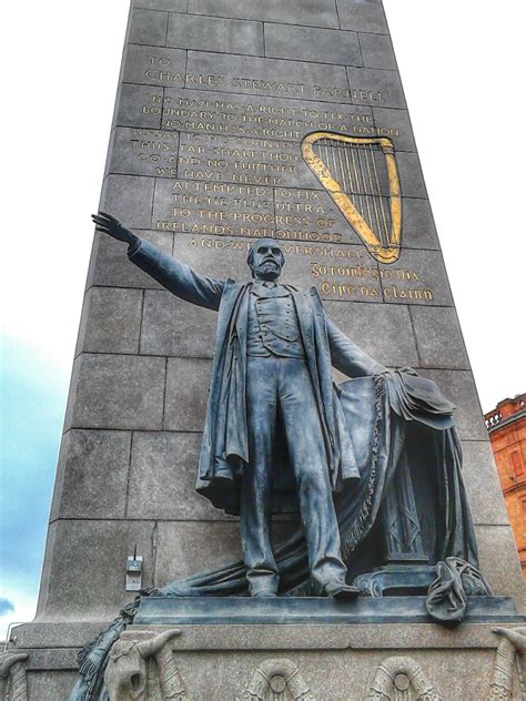 Parnell Monument Oconnell Street Dublin