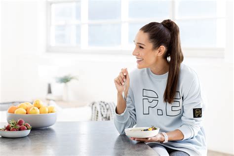 9 Tips For Healthier Eating Kayla Itsines