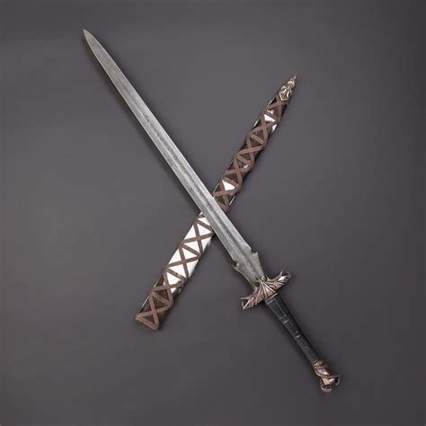 The Warmonger Sword Elite Series Darksword Armory Touch Of Modern