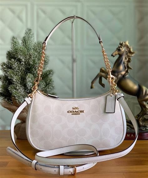 Coach Ca548 Teri Shoulder Bag In Glacier White Signature Coated Canvas