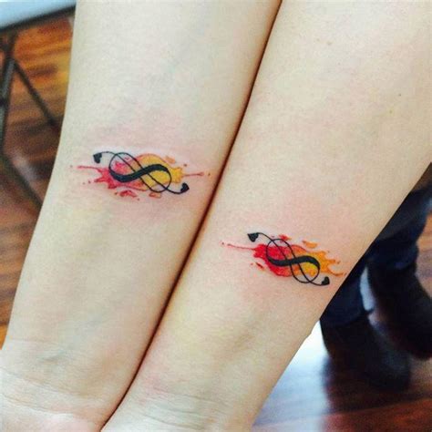 Altra questione,le pieghe della pelle. 45 Tatuaggi con il simbolo dell'infinito
