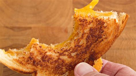 Man Opens Fire After Wife Takes Bite From His Grilled Cheese Sandwich