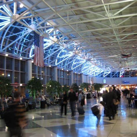 Photos At Charlotte Douglas International Airport Clt 2239 Tips