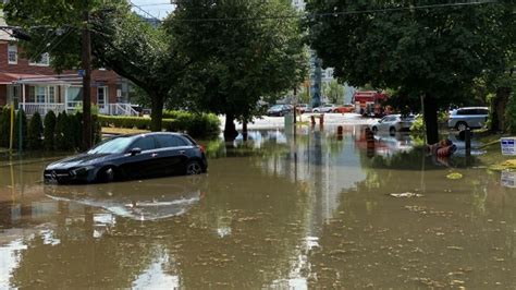 Flash Flooding Hydro Outages Reported As Severe Weather Hits Toronto
