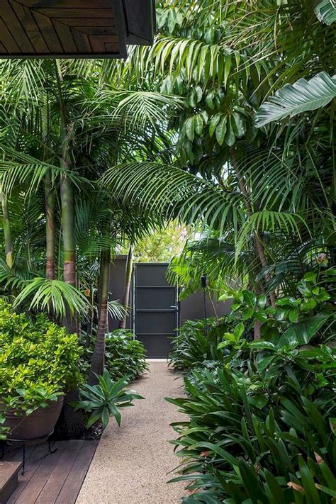 30 Amazing And Beautiful Tropical Garden Ideas 13 Gardenideazcom