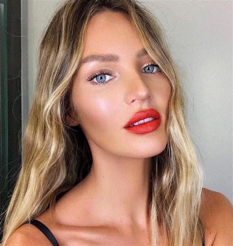 Candice Swanepoel On Instagram 👄 Loves The Way A Red Lip Feels 👄