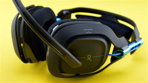 Share all sharing options for: Astro A50 Wireless Gaming Headset Review - Headphone Review