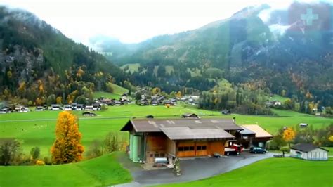 في هذا الفيديو اعرض لكم مجموعة من المقاطع المضحكة والممتعة اتمنى ان تنال اعجابكم وترسم البسمة على وجهكم. الطبيعة في سويسرا , اروع مناظر طبيعيه هنا في سويسرا - صور حزينه