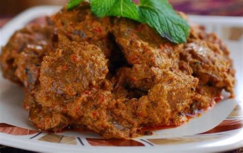 Tepung ubi didapat dari olahan selain kue khas sumatera barat,wajik juga terdapat diberbagai daerah di indonesia. √ 10 Makanan Khas Sumatera Yang Enak dan Lezat