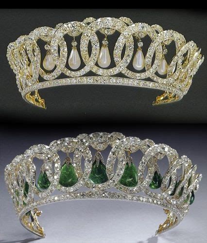 10 Of Queen Eizabeth Iis Best Tiaras Crown Jewels In 2019 Royal