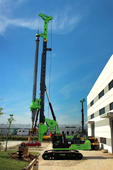 Torque Hydraulic Piling Rig Machine For 2m Dia 68m Depth Borehole