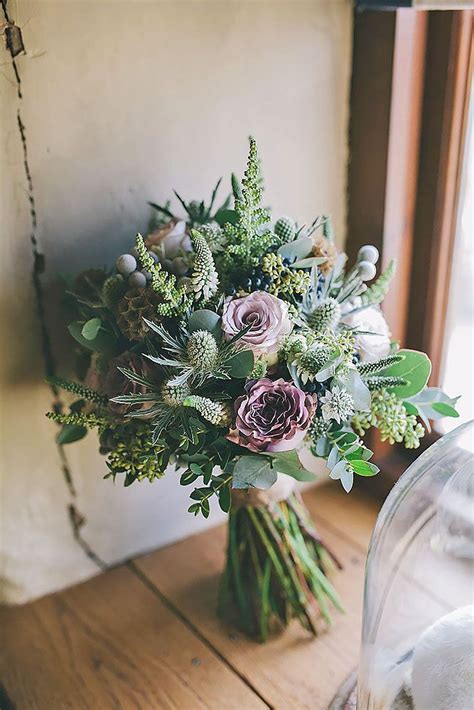 Your beach wedding bouquet will make a statement about your personal style and more importantly, it will show up in all your pictures, so you should choose a bouquet that you will absolutely love! 33 Wildflower Wedding Bouquets Not Just For The Country ...