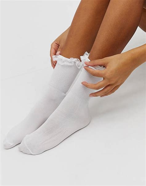 Gipsy Frill Ankle Sock In White Asos