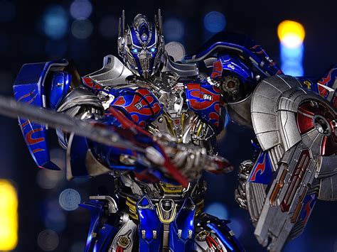 Optimus Prime Dlx Scale Collectible Figure Transformers The Last